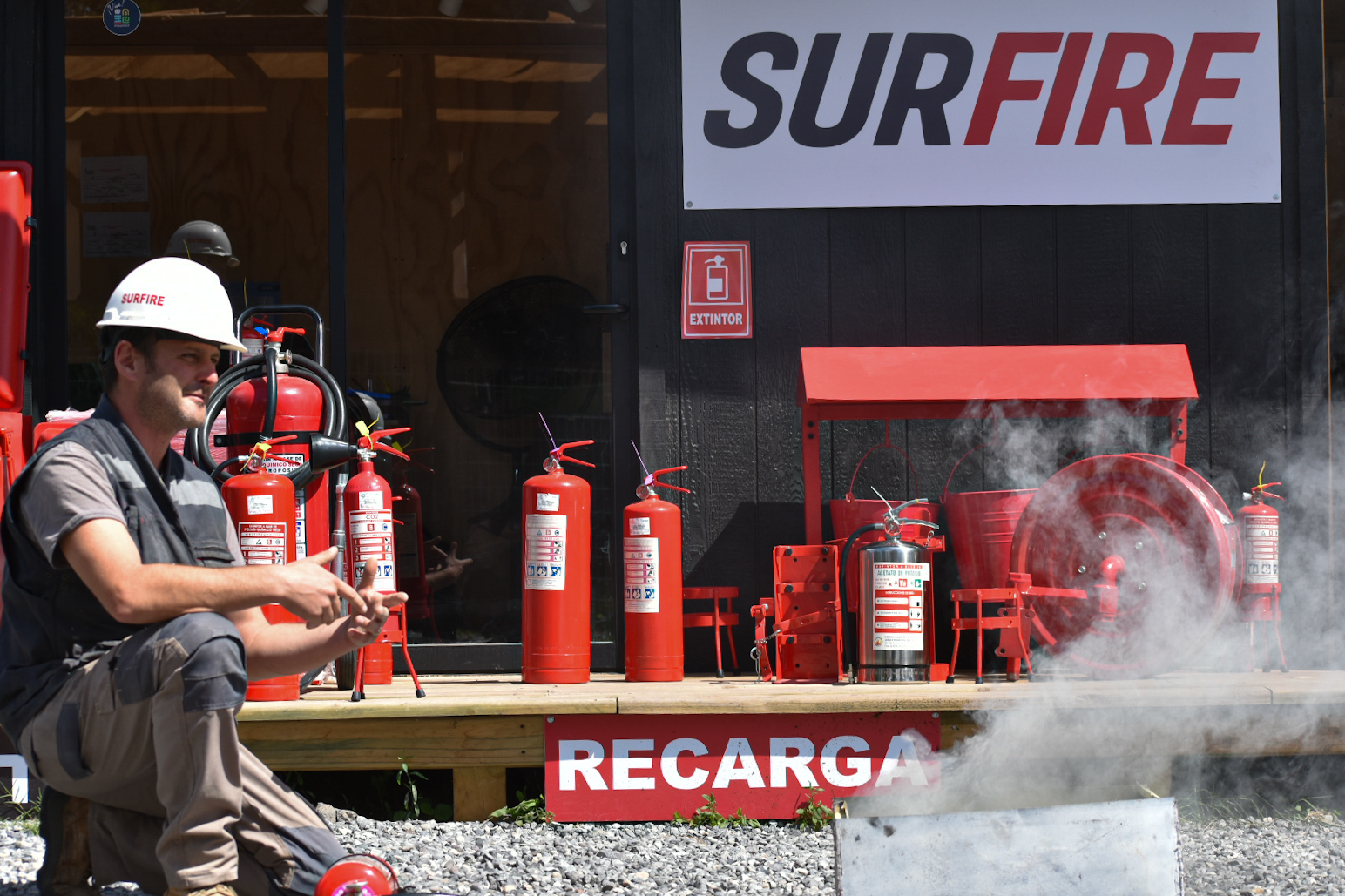 Equipos y extintores disponibles en SURFIRE